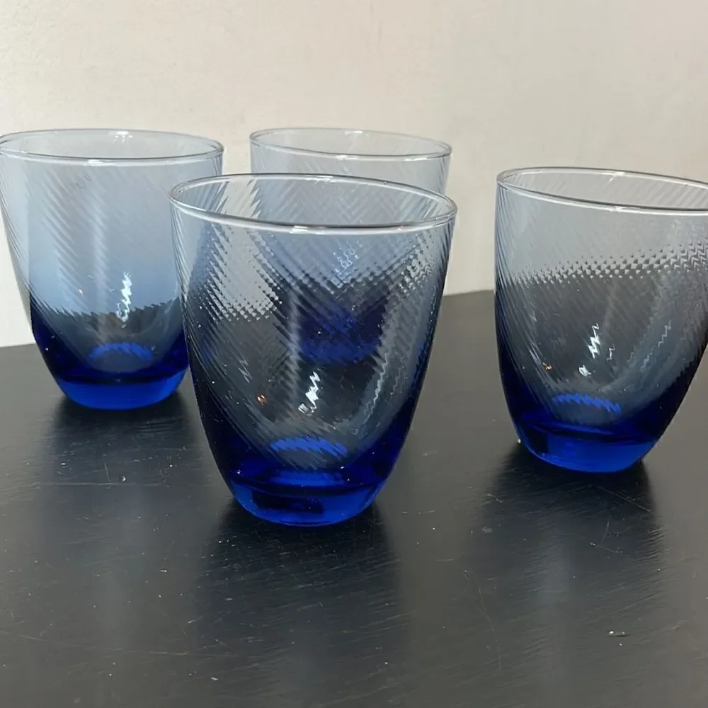 Williams Sonoma Aerin colored swirl tumbler